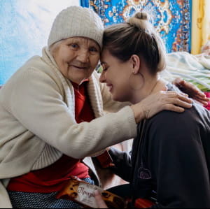 Підтримка літніх людей