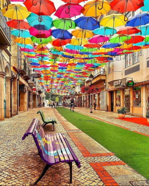 Вулиця Амбрелла, Агеда, Португалія