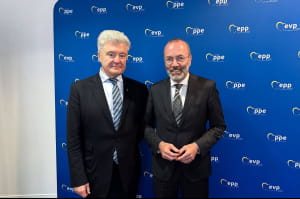 Порошенко та Вебер