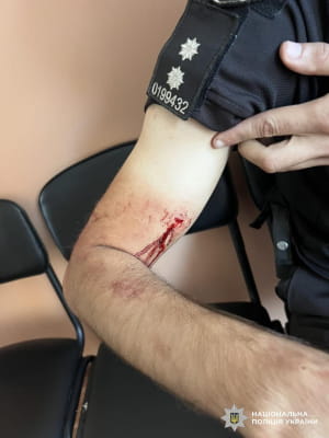 Стрелял в полицейских