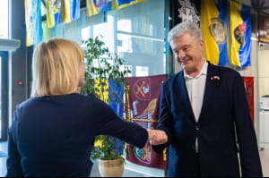 Петро Порошенко та Джулія Девіс