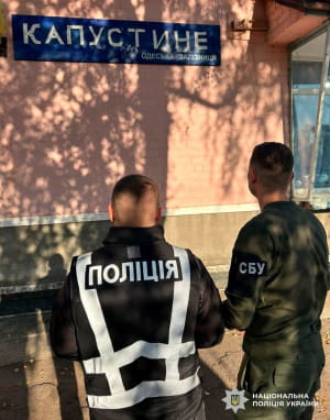 Слідчі поліції викрили махінації з вагонами "Укрзалізниці"