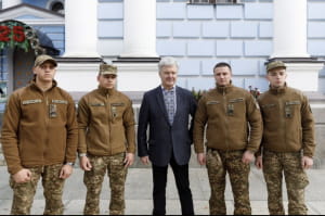 Петр Порошенко поздравил с Покровом