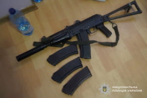 Затримали військових