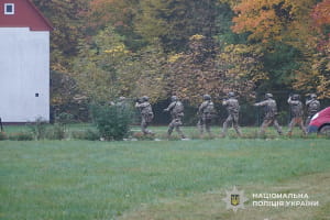 Затримали військових