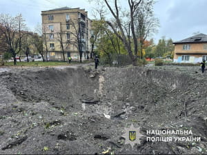 Полиция фиксирует последствия обстрела