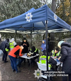 Полиция фиксирует последствия обстрела