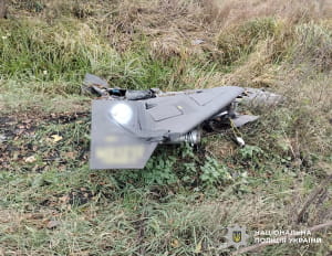 Правоохранители ликвидируют обезвреживать боевые элементы российских ракет и беспилотников