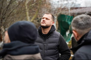 Калашник ознайомився з наслідками ворожого удару у Вишгороді