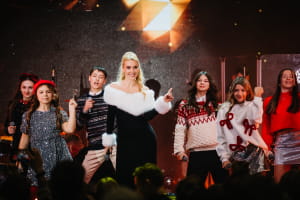 "Під подушкою"