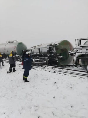 на росії перекинулись цистерни 