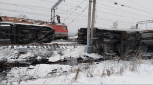 на росії перекинулись цистерни 