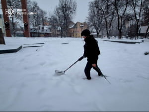 Дрон попал вблизи памятника Степану Бандере во Львове