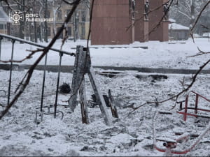 Дрон попал вблизи памятника Степану Бандере во Львове