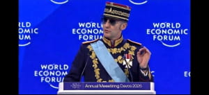 Меми про Макрона