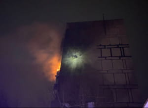 рф влучила в багатоповерхівку у Кривому Розі