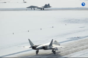 В россии продемонстрировали истребители Су-57