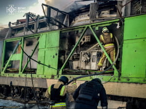 обстрел, поезд, атака, пожар