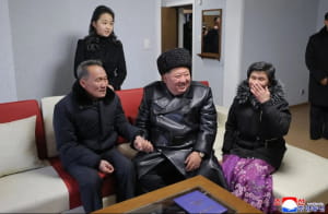 Кім Чен Ин роздав квартири родичам загиблих