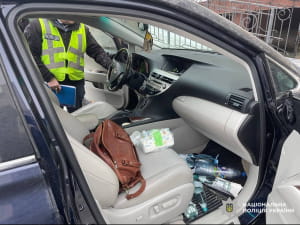 незаконно оформлював відстрочки 