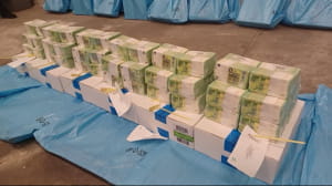 Конфискованные венграми украинские денежные средства и драгоценности