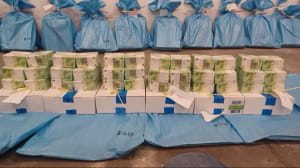 Конфискованные венграми украинские денежные средства и драгоценности