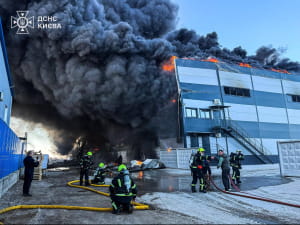 Масштабний пожежа на Київщині