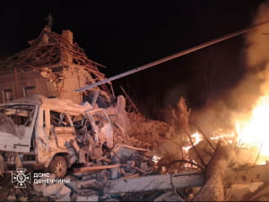 Рятувальні роботи на Донеччині після обстрілів рф