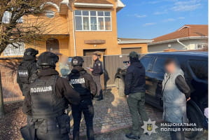 Полицейские разоблачили наркогруппу