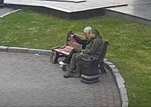 У Луцьку молода дівчина влаштовала стрілянину 