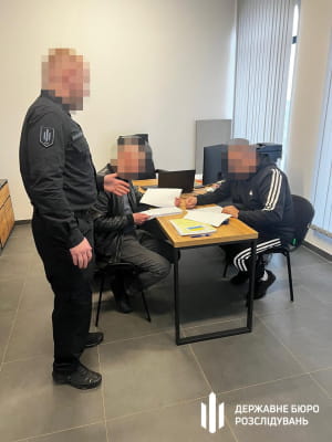 Два полковники НГУ незаконно нараховували бойові виплати