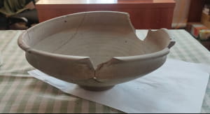 Знахідка на сільському кладовищі