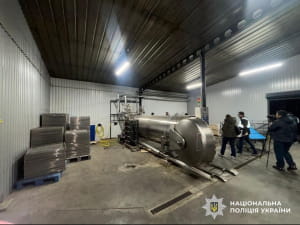 Нацполіція викрила учасників злочинної спільноти "Хімпром"