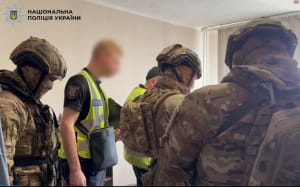 Затримали нападника