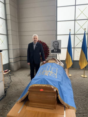 Перезахоронение Андрея Мельника