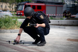 Разминирование неразорвавшегося БПЛА пиротехниками