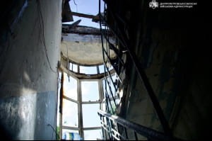 Наслідки ворожої атаки на Дніпро, влучання дрона 21.05.2026