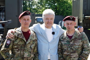 Допомога бійцям