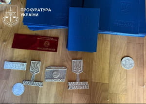 ліквідація схеми з виготовлення та збуту підроблених документів