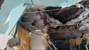 Зруйнований будинок в Бучі