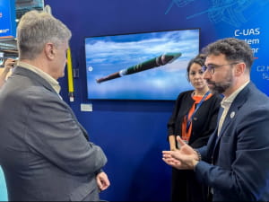 Петро Порошенко на оборонній виставці Eurosatory 2026