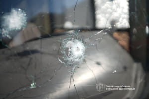 Наслідки обстрілу цивільного транспорту у Запоріжжі