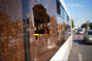Наслідки обстрілу цивільного транспорту у Запоріжжі