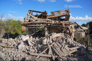 разрушения после попадания авиабомб по Запорожью 5.07