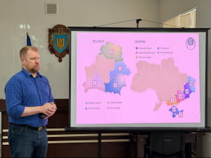 Маттео Дзуппі відвідує табір для утримання полонених військових російської армії