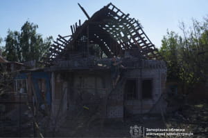 Наслідки удару по Запоріжжю керованими авіаційними бомбами