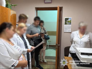 затримка фігурантів, вилученні гроші