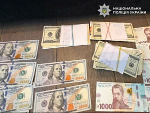 затримка фігурантів, вилученні гроші