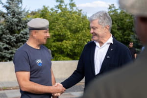 Передача екскаваторів