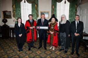 Залужный стал первым Послом Украины, получившим Freedom of the City of London